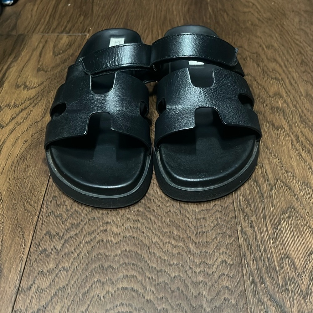 STEVE MADDEN MAYVEN SANDAL BLACK